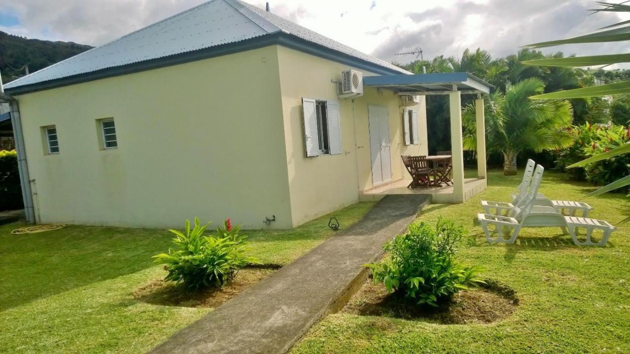 Les Bungalows Du Mont-Auban Sainte-Clotilde Kültér fotó