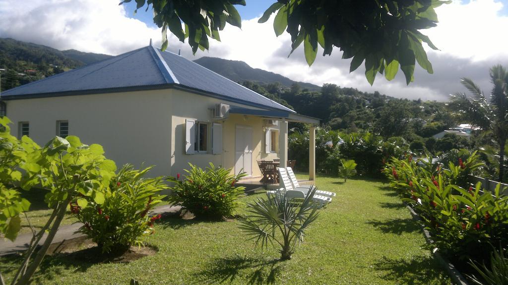 Les Bungalows Du Mont-Auban Sainte-Clotilde Kültér fotó