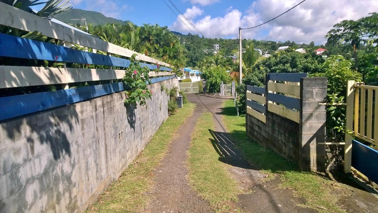Les Bungalows Du Mont-Auban Sainte-Clotilde Kültér fotó