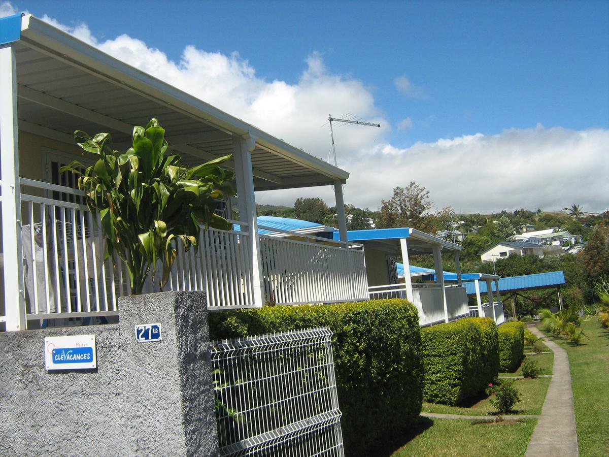 Les Bungalows Du Mont-Auban Sainte-Clotilde Kültér fotó